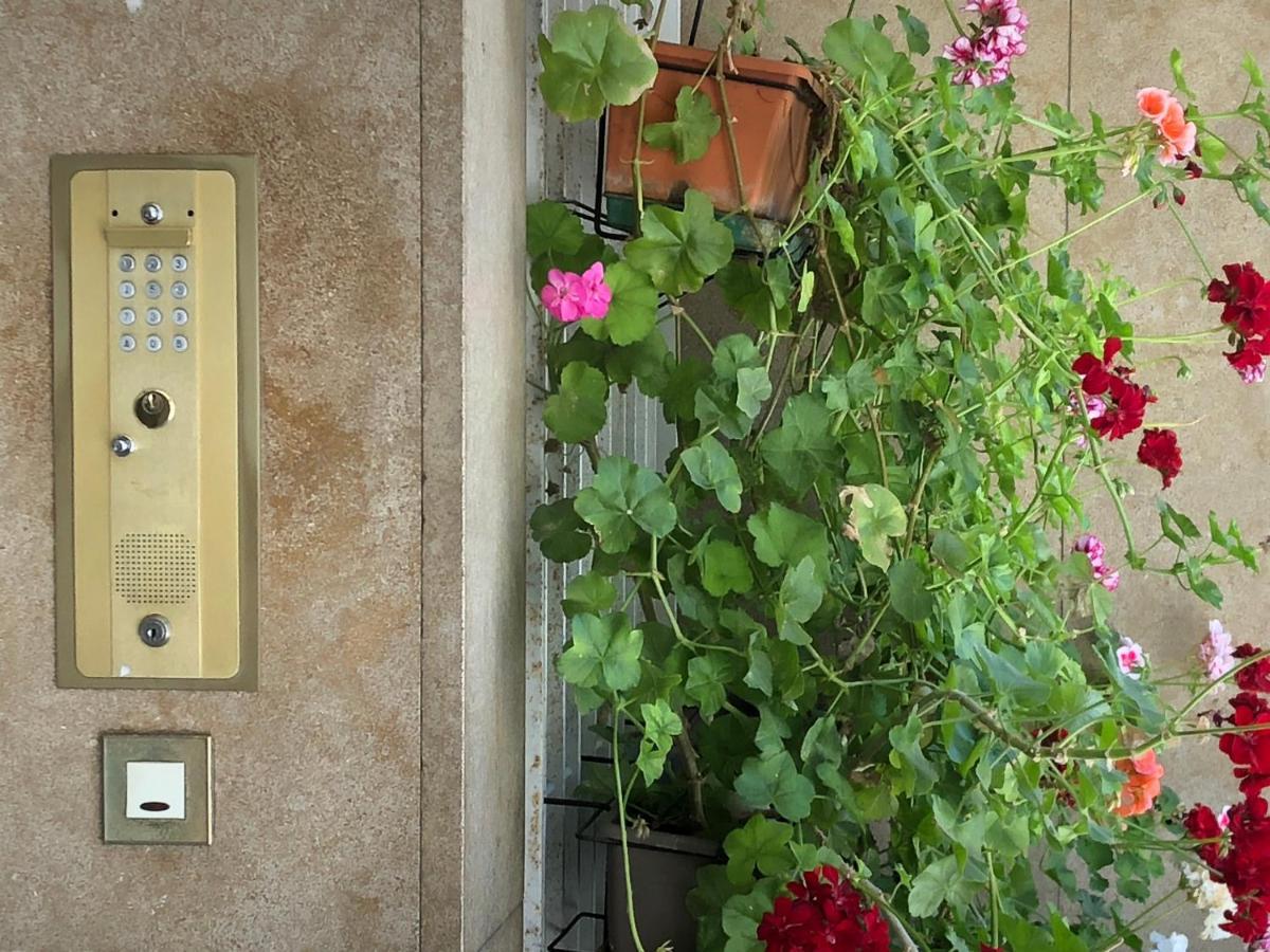 Apartment Trocadero-tour Eiffel-champs Elysees