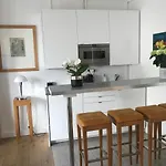 Trocadero-Tour Eiffel-Champs Elysees